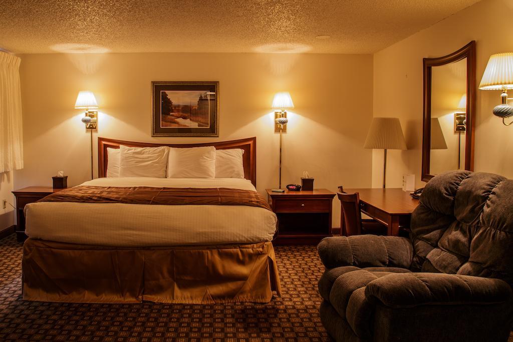 Richland Inn And Suites Sidney Room photo